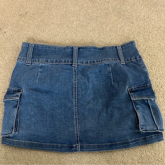 Denim mini shirt size L (short fitting) - Picture 3 of 3